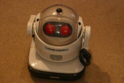 Radio Shack Robie Junior Jr. Robot — Reviews, Complaints and Ratings